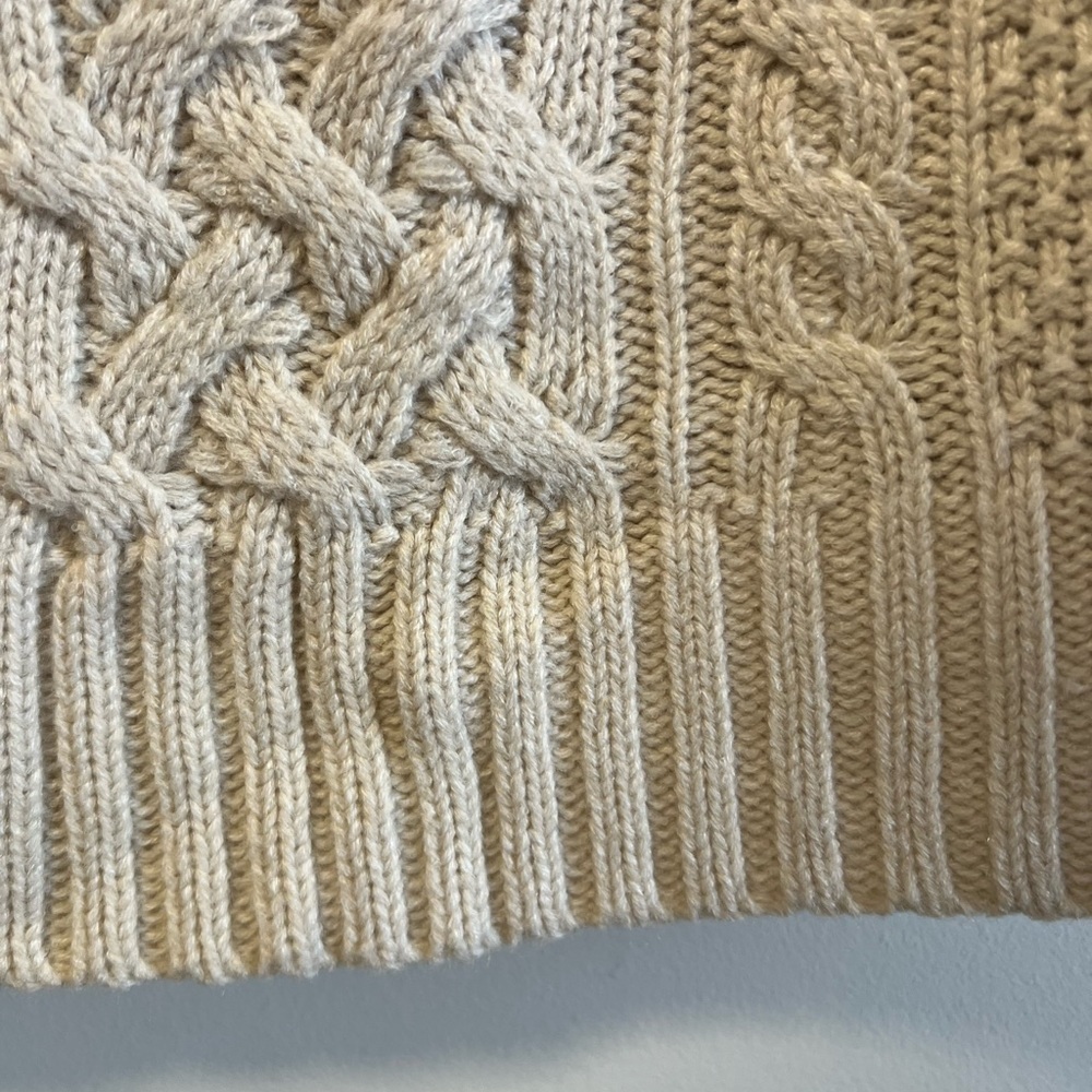 Zara Cream V-Neck Knit Sweater Vest - Picture 6 of 11